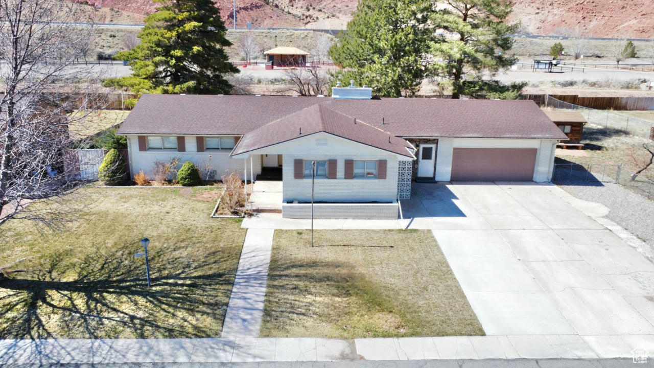 245 N REDVIEW DR, RICHFIELD, UT 84701, photo 1 of 45