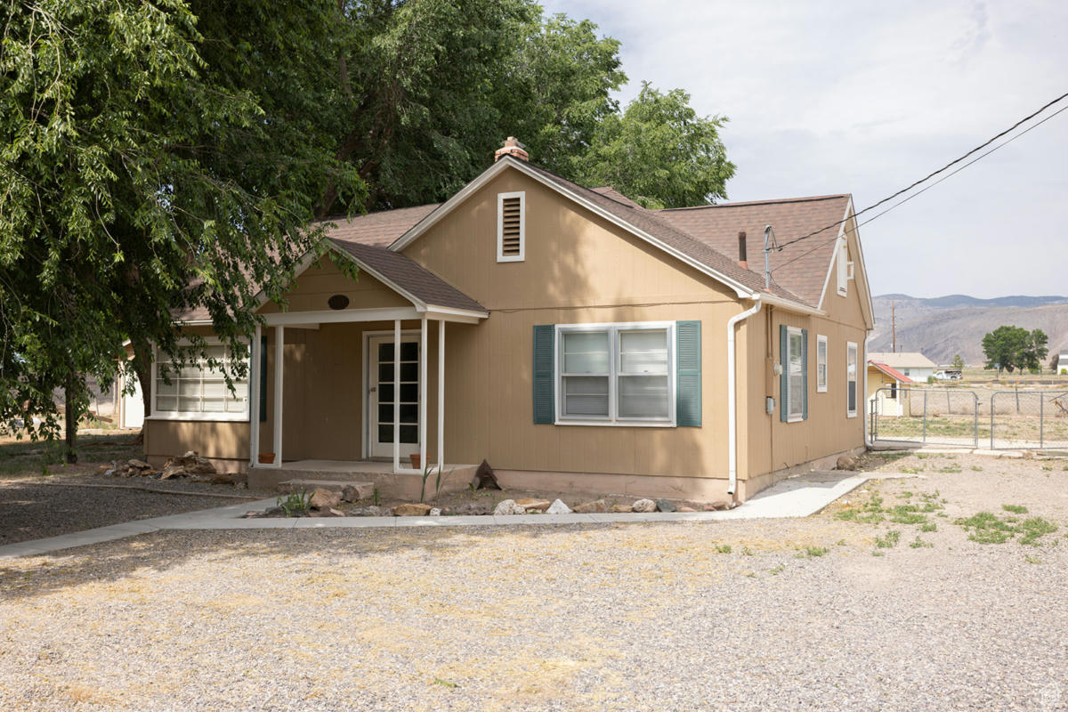 795 N MAIN ST, CENTRAL VALLEY, UT 84754, photo 1 of 44