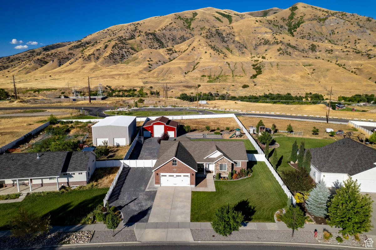 113 S 1400 E, HYRUM, UT 84319, photo 1 of 46